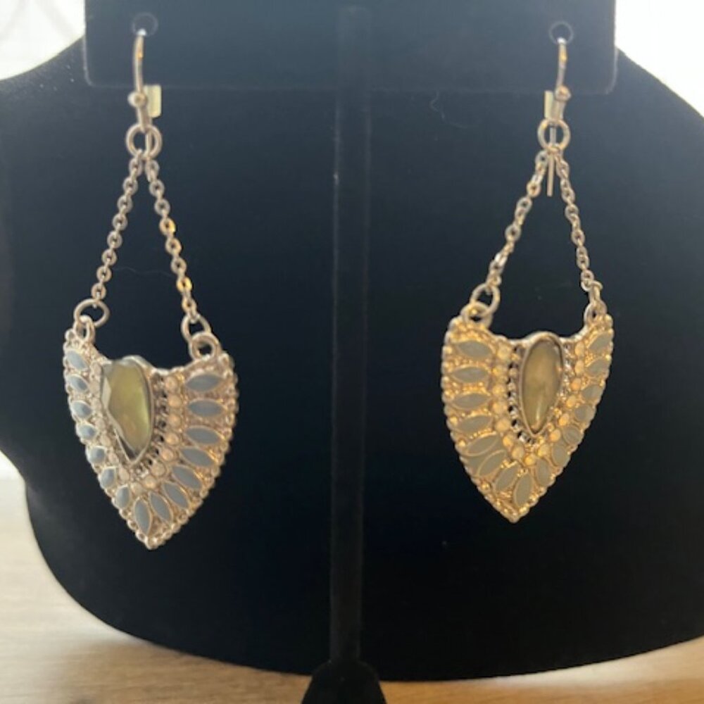 Vintage Art Deco Style drop Earrings